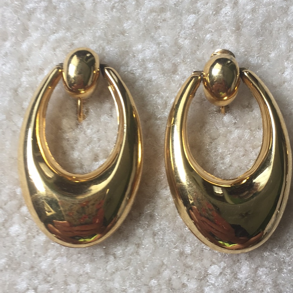 Vintage pierced earrings